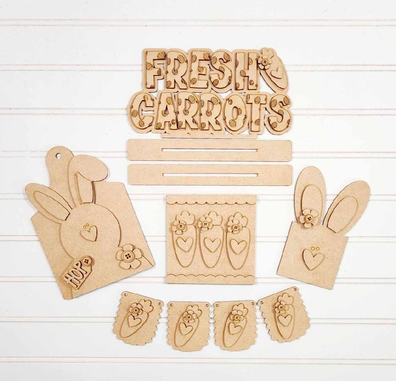 Bunnies and Carrots Decor Set